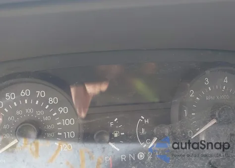 2010 Mercury Grand Marquis Ls (Fleet Only) из США, поврежденный, VIN 2MEBM7FV4AX630727